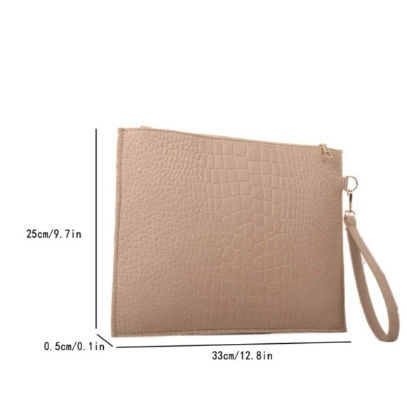 Crocodile embossed square clutch - Picture 2 of 4